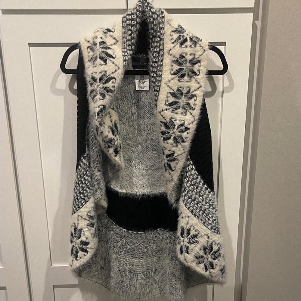 Frank Lyman Design Black and Cream Patterned Cardigan